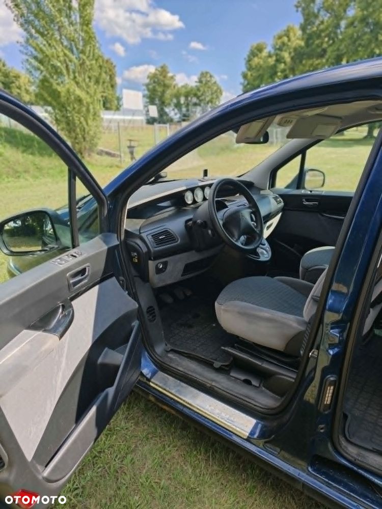 Citroën C8 - 1
