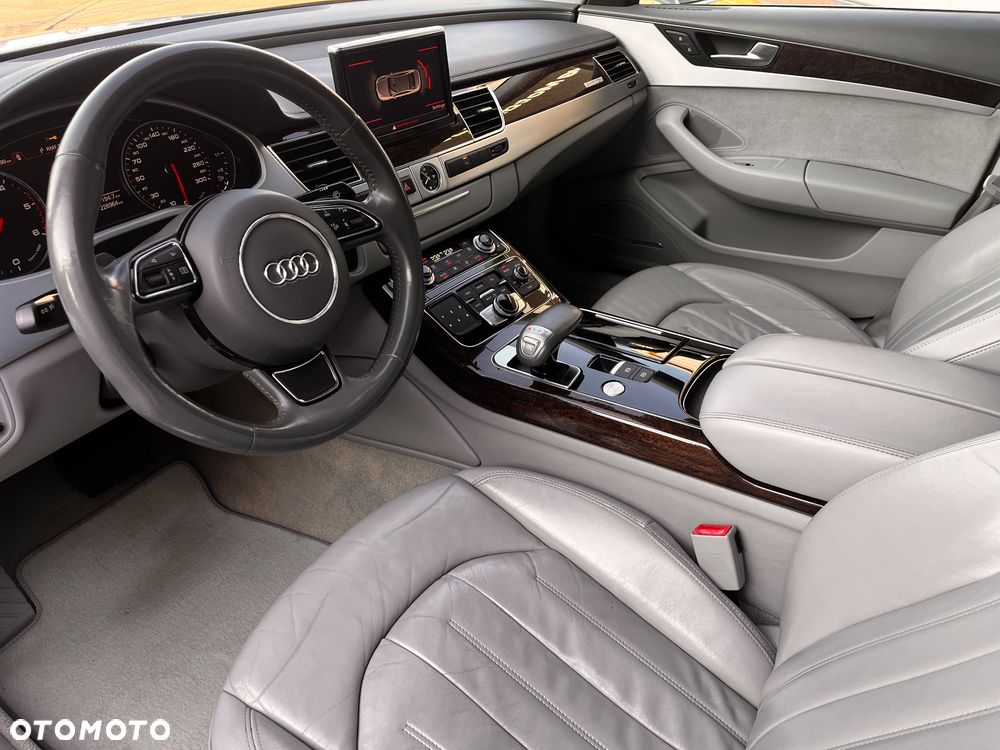 Audi A8 4.2 TDI DPF quattro tiptronic - 25