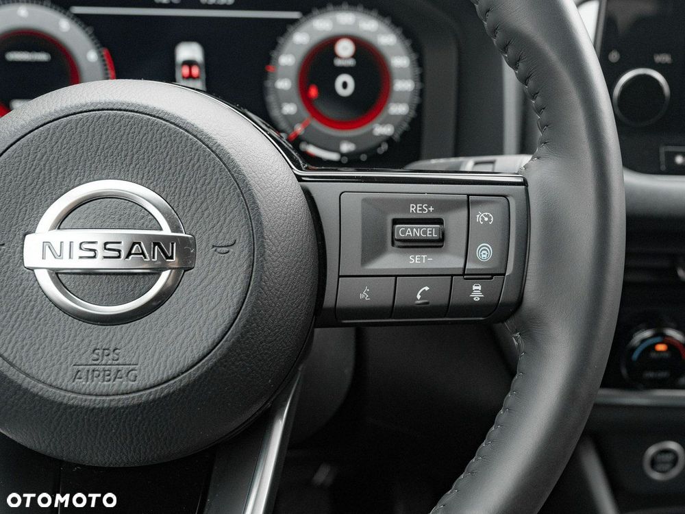 Nissan Qashqai 1.3 DIG-T MHEV N-Connecta - 17