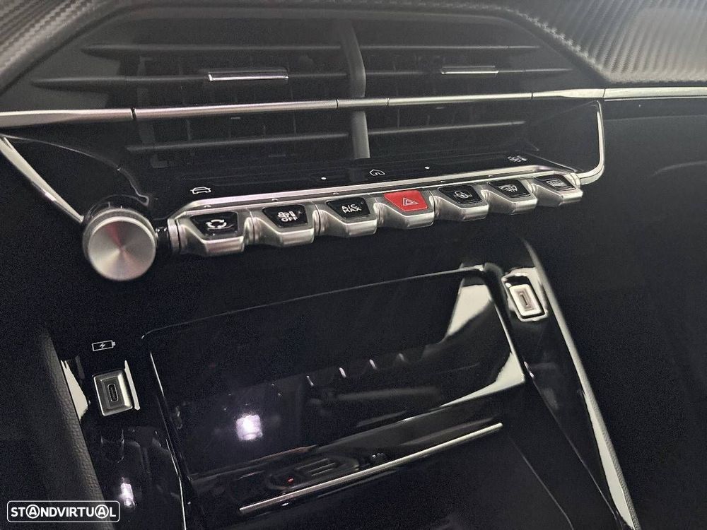 Peugeot 2008 1.2 Hybrid Allure e-DCS6 - 21