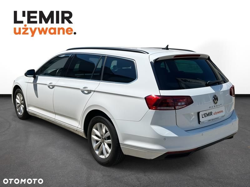 Volkswagen Passat Variant 2.0 TDI EVO Business DSG - 32