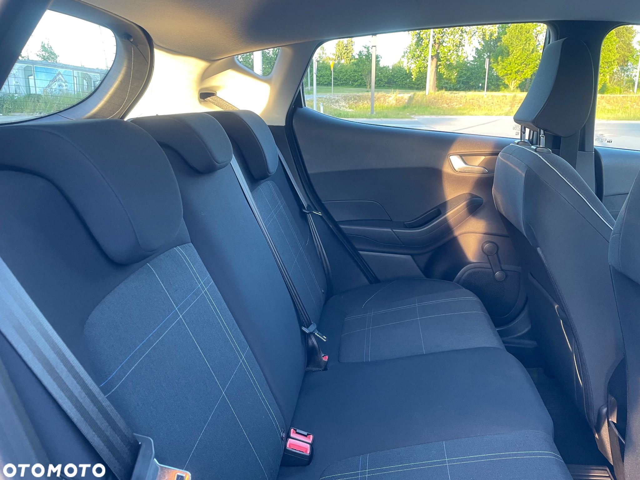 Ford Fiesta 1.1 SYNC Edition - 11
