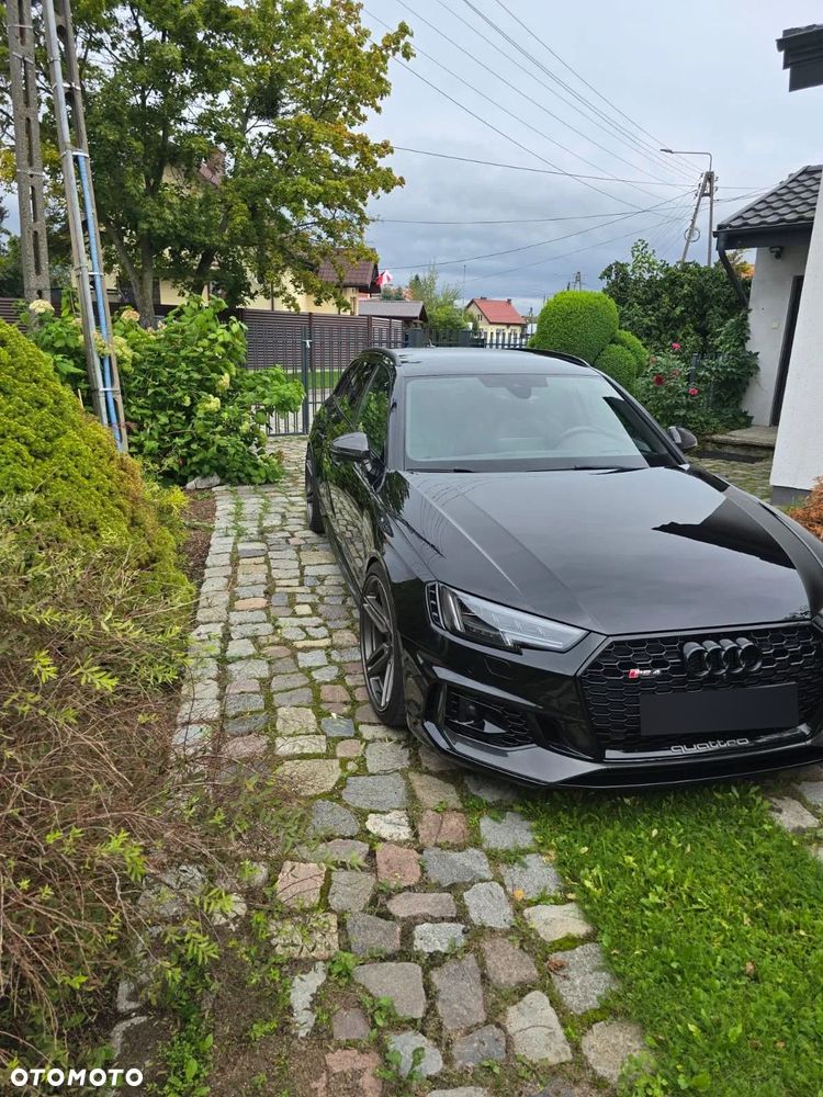 Audi RS4 Avant Quattro Tiptronic - 4