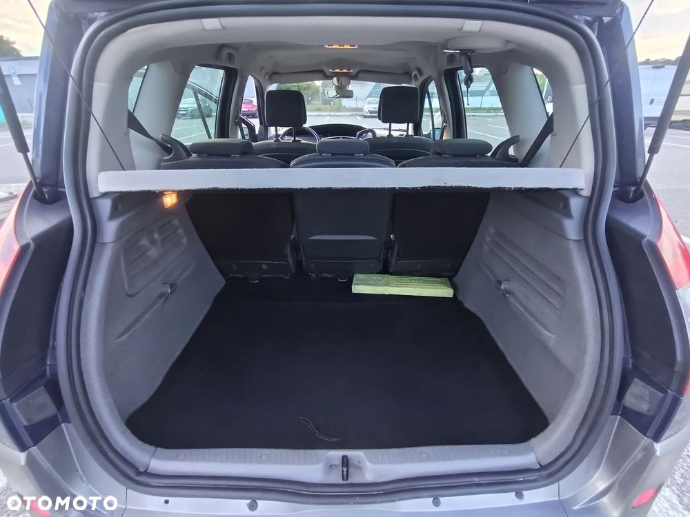 Renault Scenic - 12