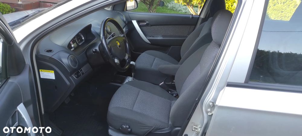 Chevrolet Aveo 1.4 16V Premium - 14