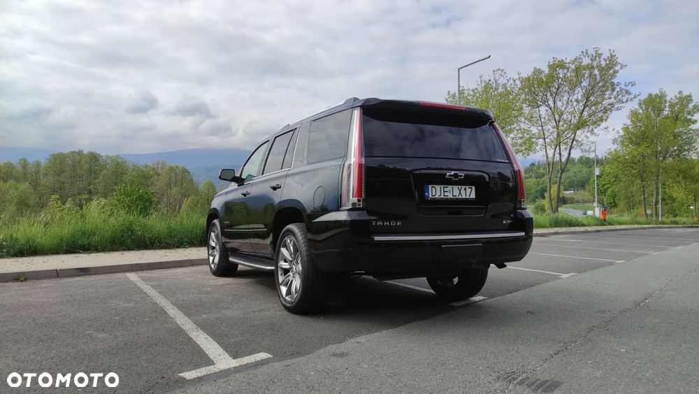 Chevrolet Tahoe - 20