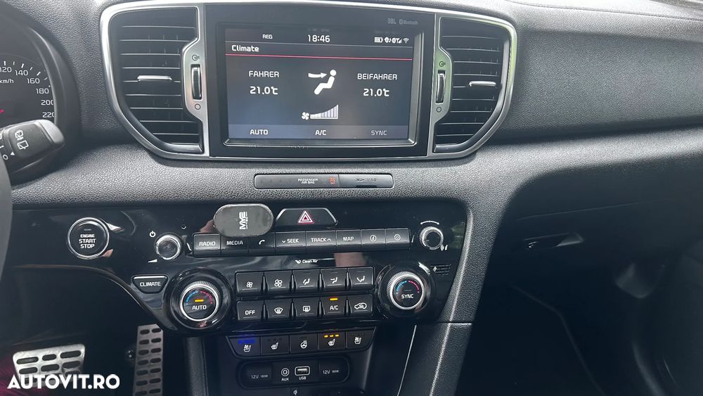 Kia Sportage 2,0 CRDI AWD Aut. GT Line - 10