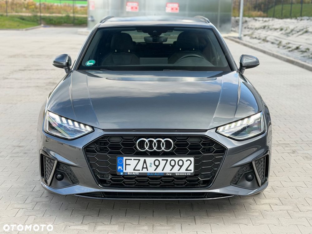 Audi A4 Avant 35 TFSI mHEV S Line S tronic - 32