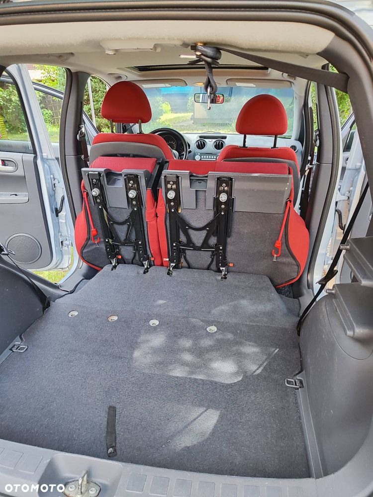 Mitsubishi Colt 1.5 Invite - 12