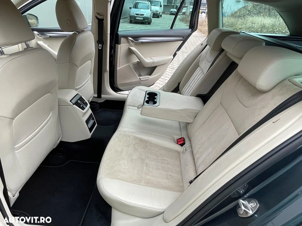 Skoda Octavia - 25