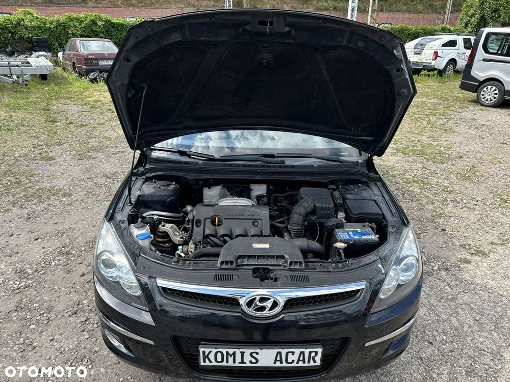 Hyundai i30 i30cw 1.4 FIFA WM Edition - 10