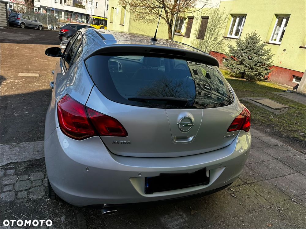 Opel Astra 1.4 T Cosmo - 13
