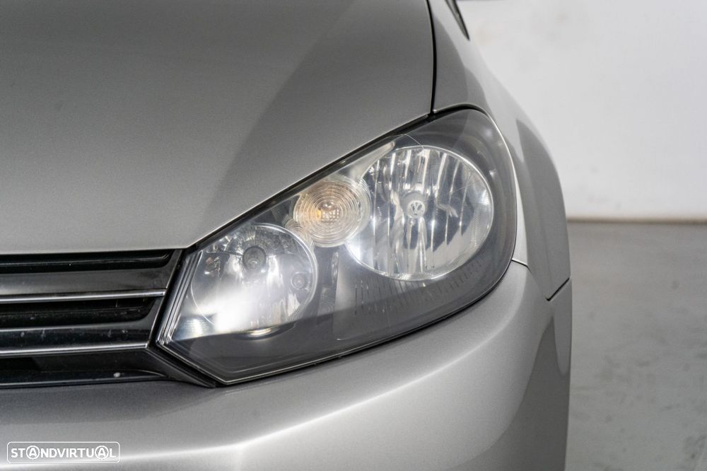VW Golf Cabriolet 1.6 TDi BlueMotion - 22