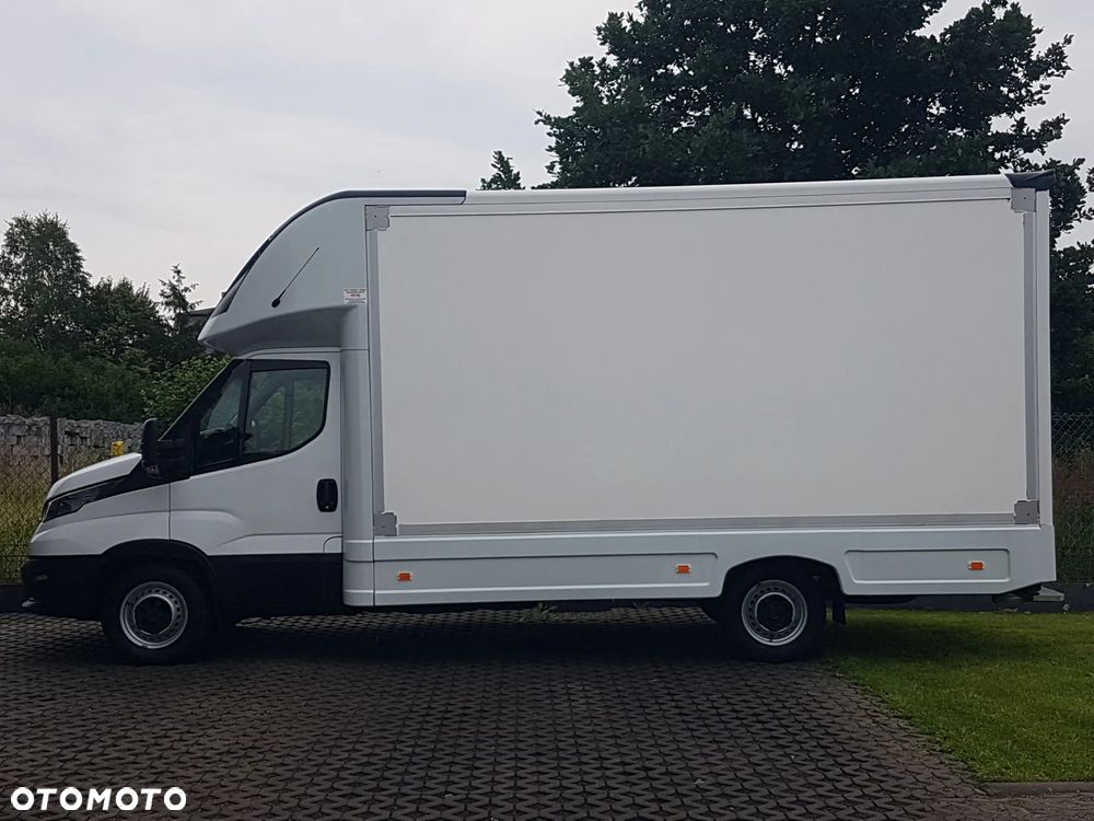 Iveco DAILY KONTENER NISKOPODŁOGOWY 4,44x2,23x2,42 SKLEP FOODTRUCK BAR KLIMA KONIOWÓZ KAMPER - 11
