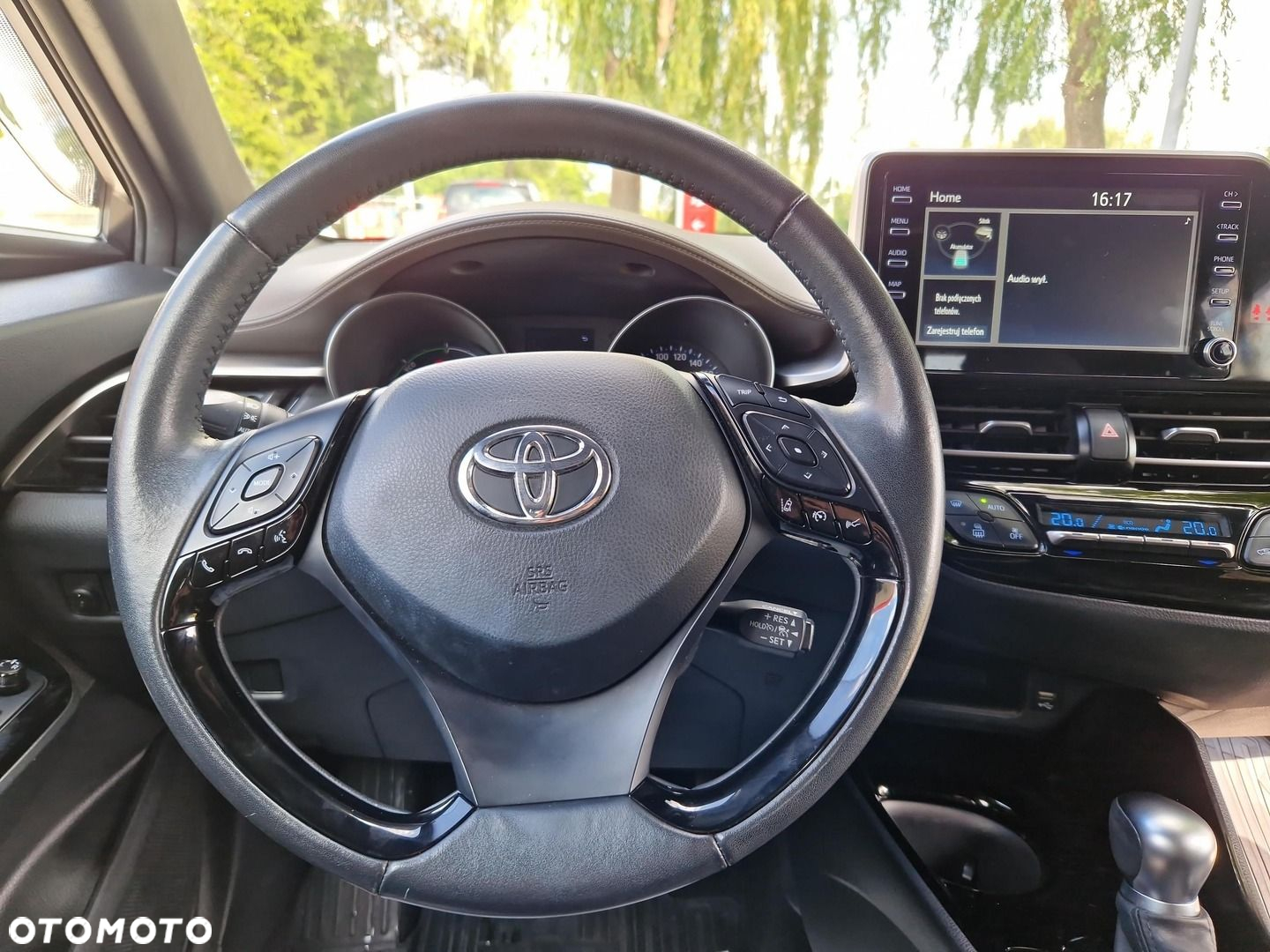 Toyota C-HR - 16