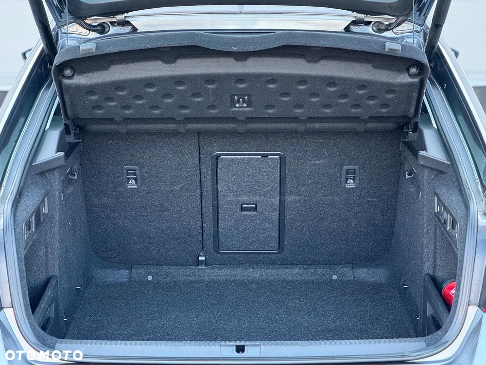 Skoda Superb 2.0 TDI SCR Ambition DSG - 26