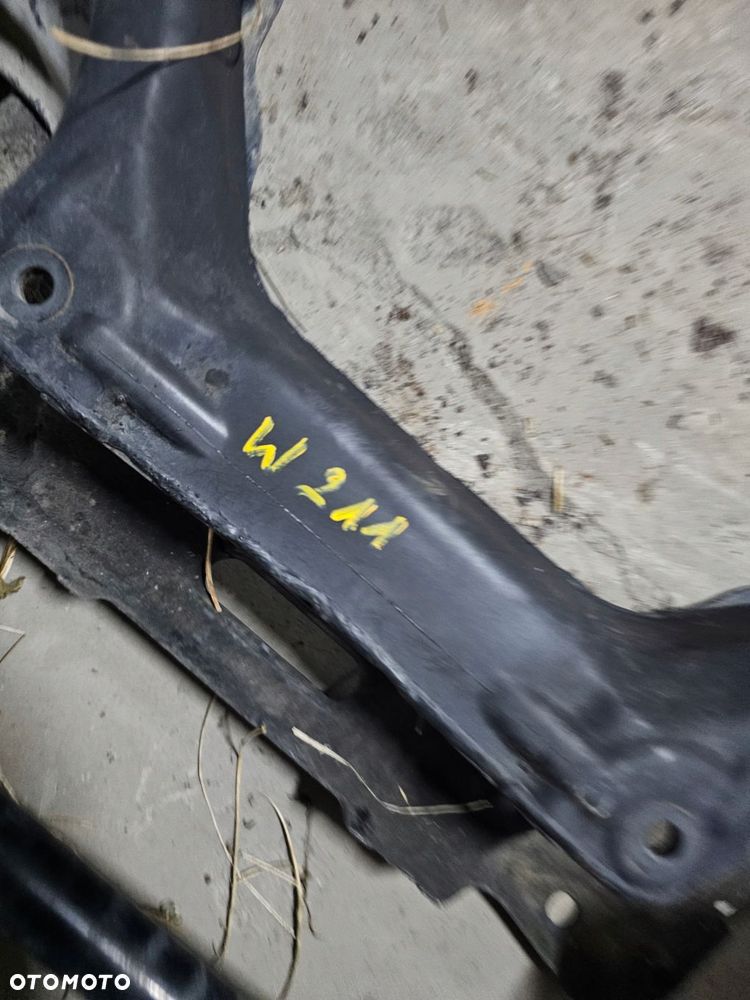 belka zawieszenia przedniego wózek sanki mercedes-benz w211 - 2