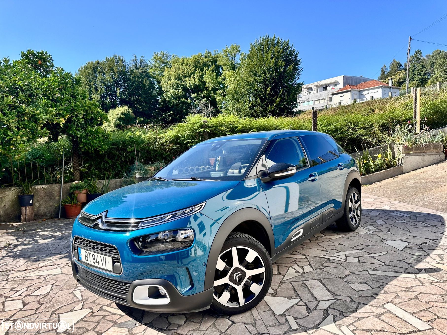 Citroën C4 Cactus 1.2 PureTech Shine - 1