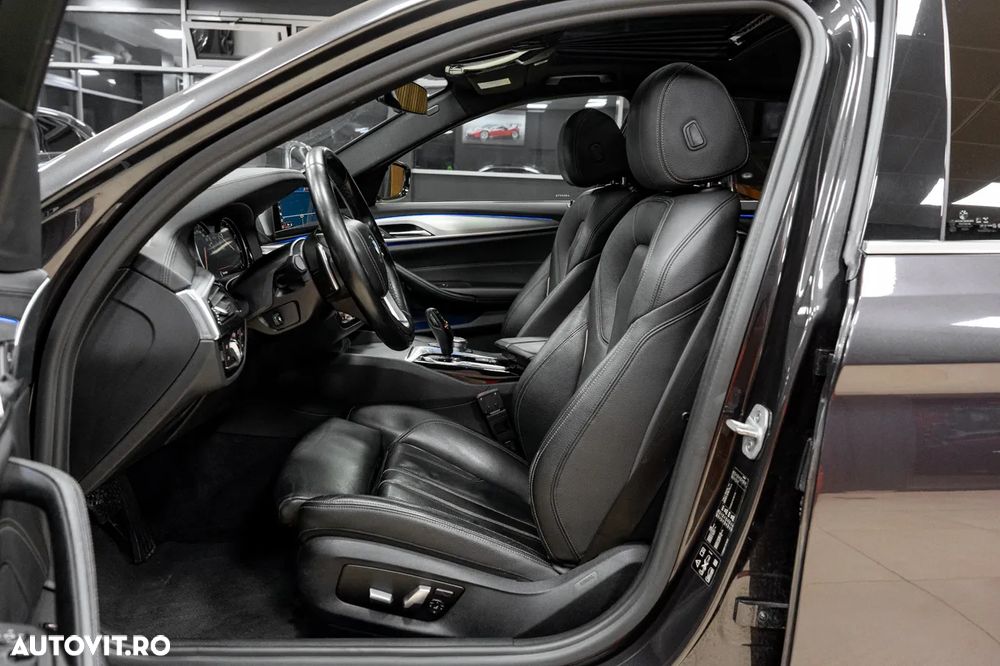 BMW Seria 5 520d xDrive Aut. - 25
