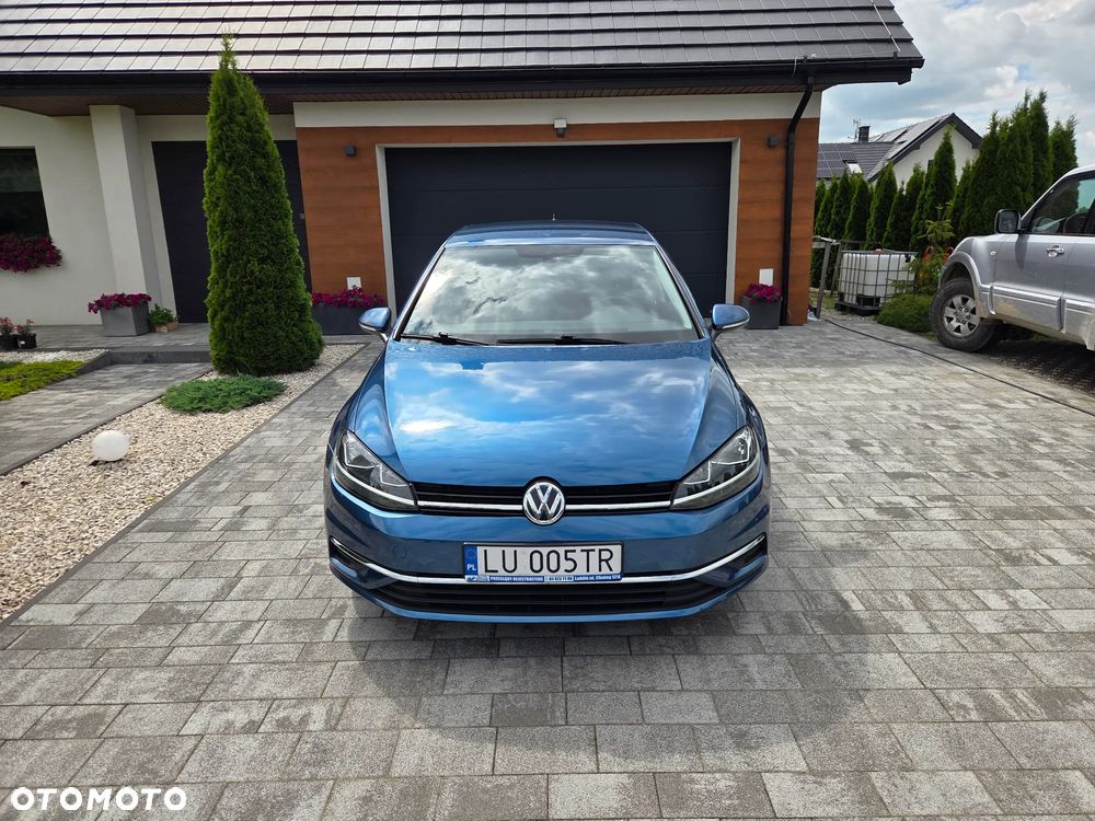Volkswagen Golf - 2