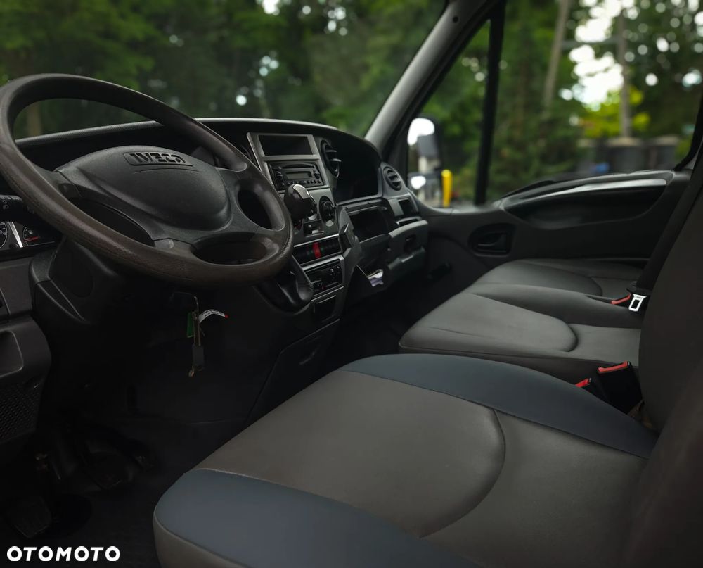 Iveco DAILY 40C15D - 32