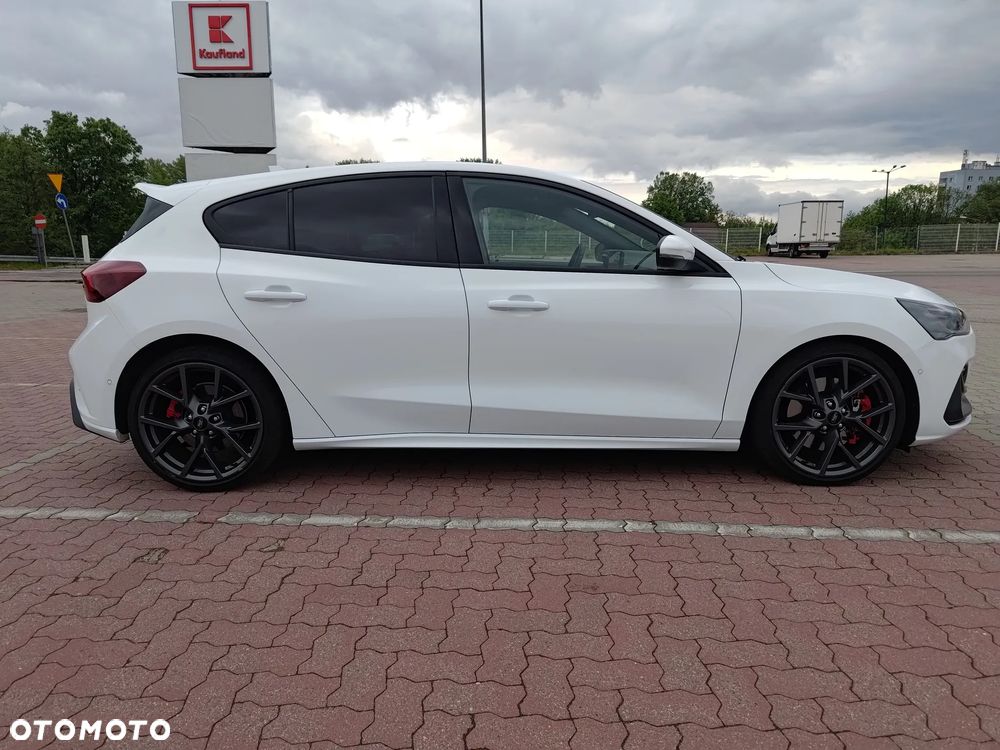 Ford Focus 2.3 EcoBoost ST X - 8