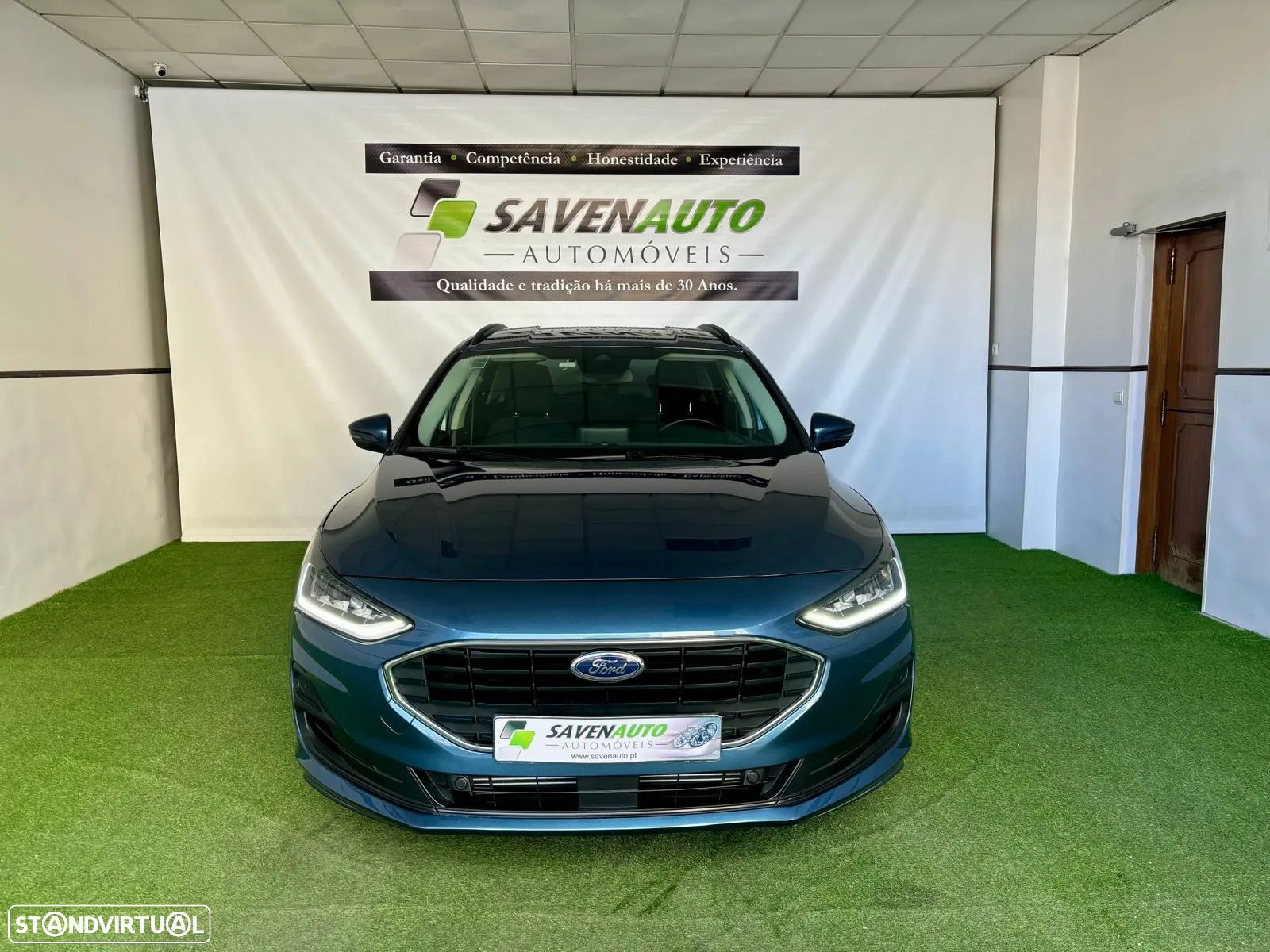 Ford Focus SW 1.0 EcoBoost Active - 37