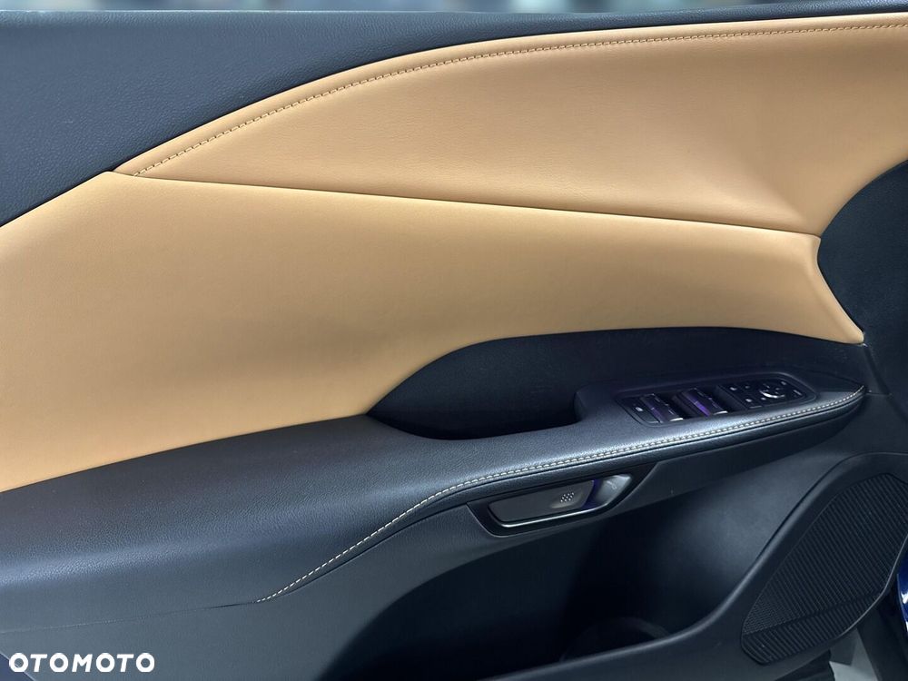 Lexus RX 350h Prestige - 16