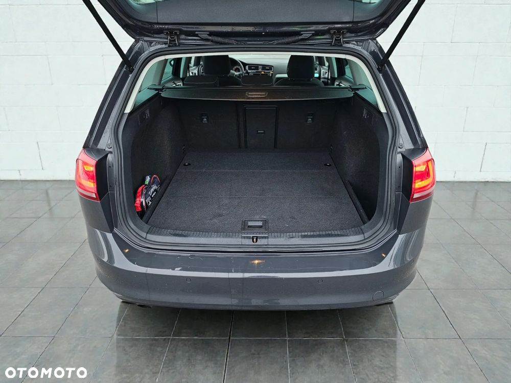 Volkswagen Golf 1.6 TDI BlueMotion Technology Cup - 27