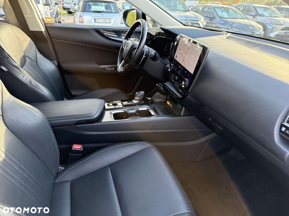 Lexus NX 350h Prestige AWD - 9