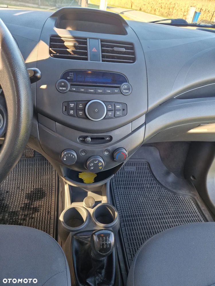 Chevrolet Spark 1.0 LS+ - 11