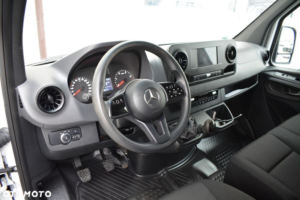 Mercedes-Benz Sprinter 315 CDI BRYGADÓWKA 907/910 - 27