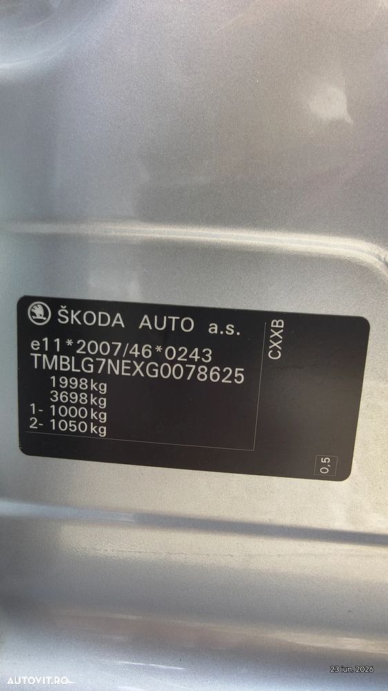 Skoda Octavia 1.6 TDI 4X4 Ambition - 19