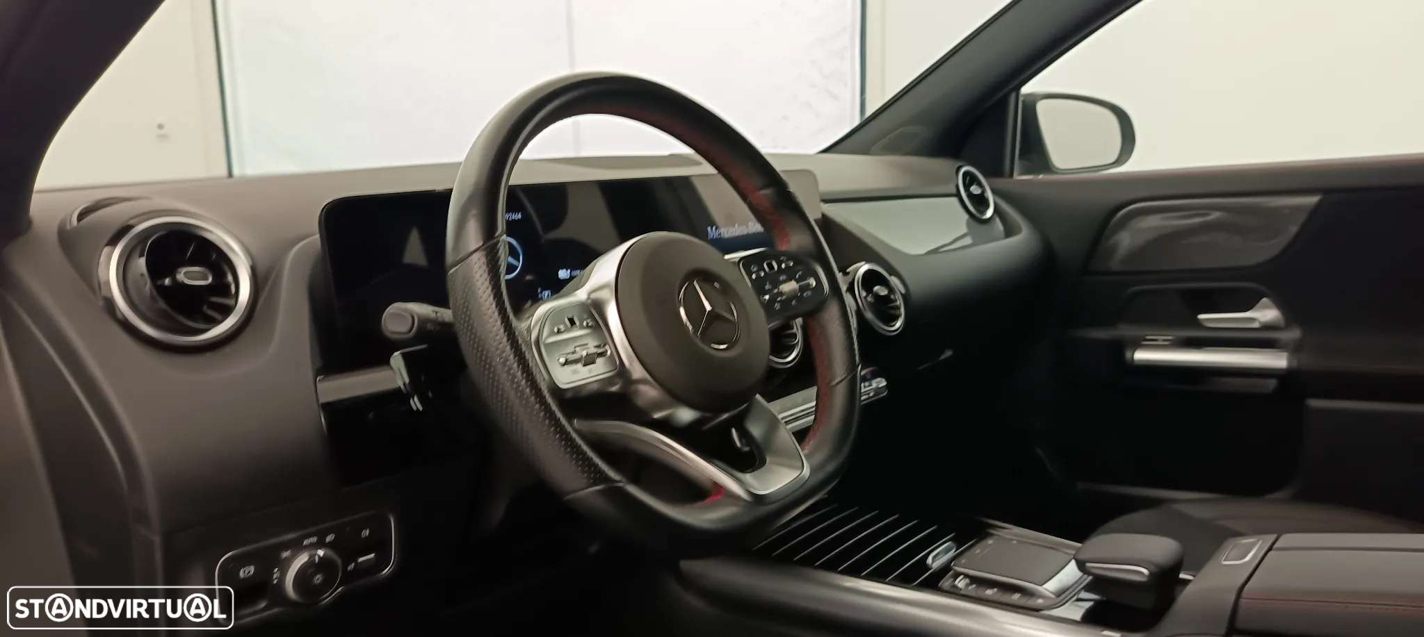 Mercedes-Benz GLA 250 e AMG Line - 20