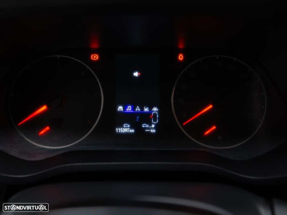 Renault Trafic L2H1 3000 KG CONFORT 6lugares c/iva - 16