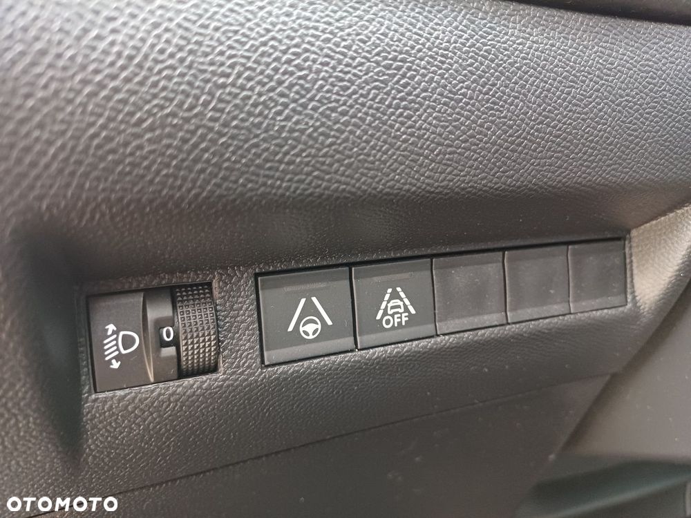 Peugeot 2008 - 19