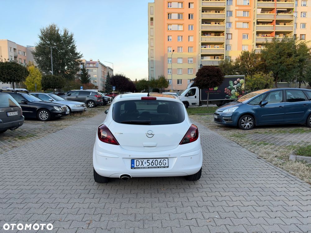 Opel Corsa 1.4 16V Sport - 14