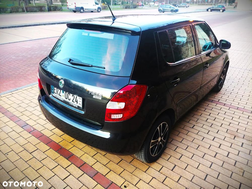 Skoda Fabia 1.2 HTP COOL EDITION - 4