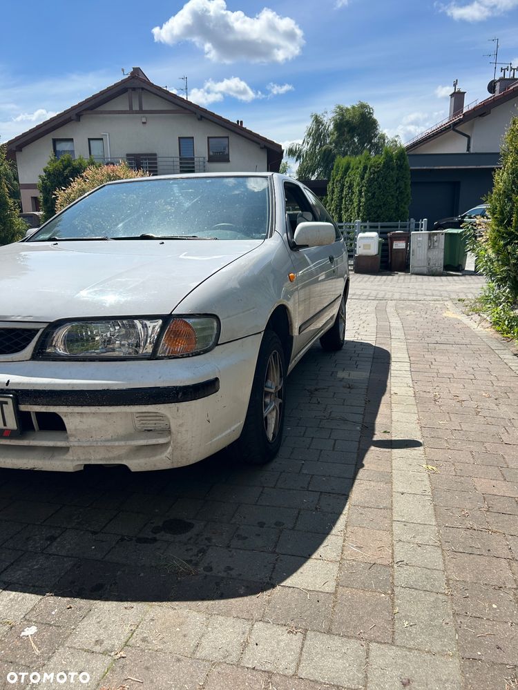Nissan Almera 1.4 - 2