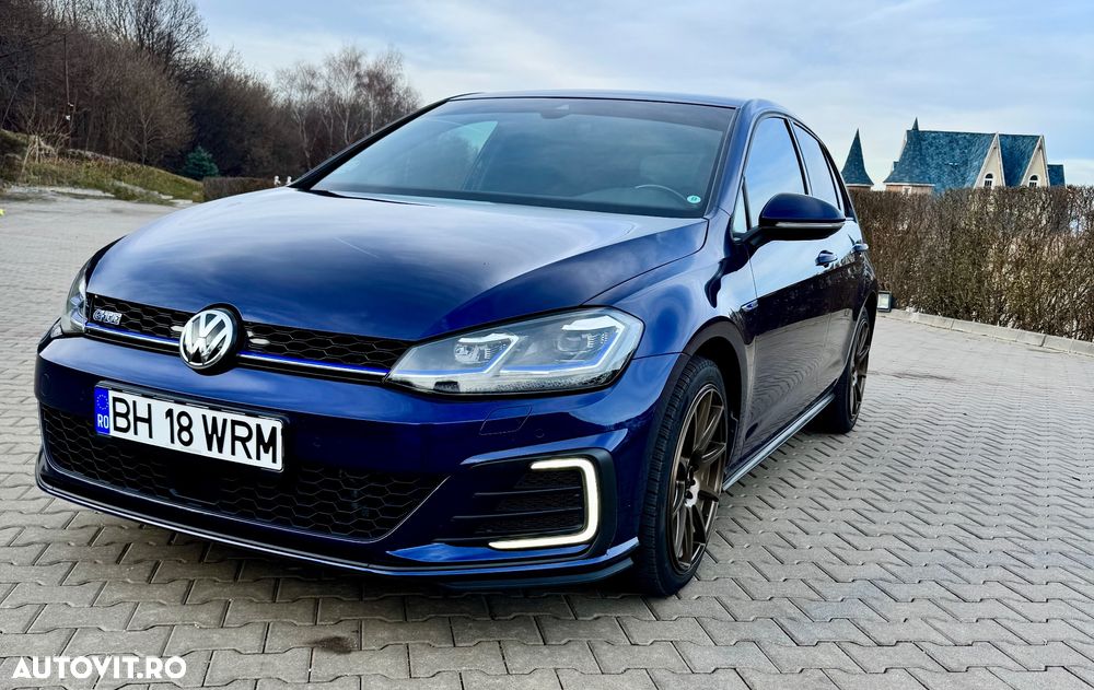 Volkswagen Golf 1.4 GTE Plug-In-Hybrid DSG - 6