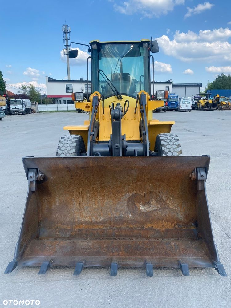 Volvo L30B Szczęka / Widły / Szybkozłącze - 8