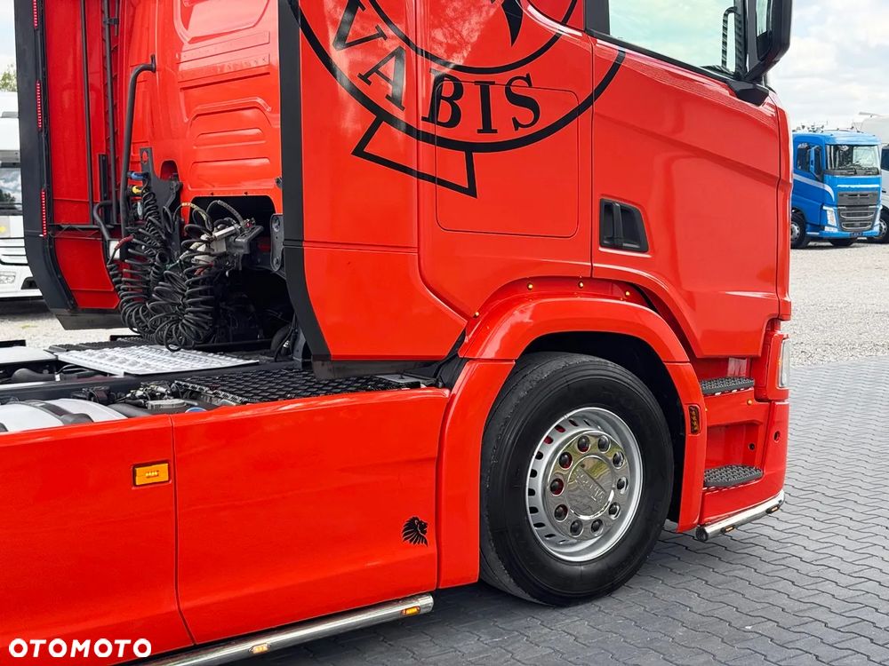 Scania R 450 / ACC / DWA DUŻE ZBIORNIKI ON / DWA ŁÓŻKA / RETARDER / DUŻA NAVI / VIRTUAL KOKPIT - 13