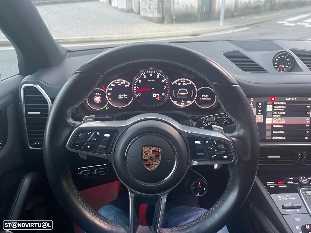 Porsche Cayenne S - 24