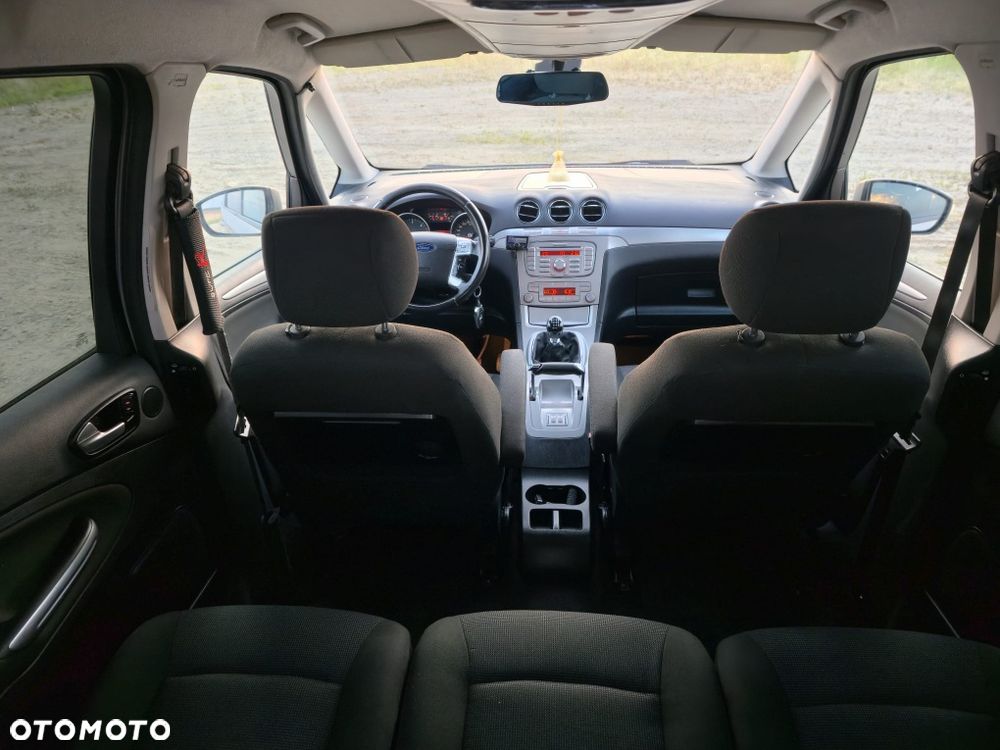 Ford Galaxy - 6