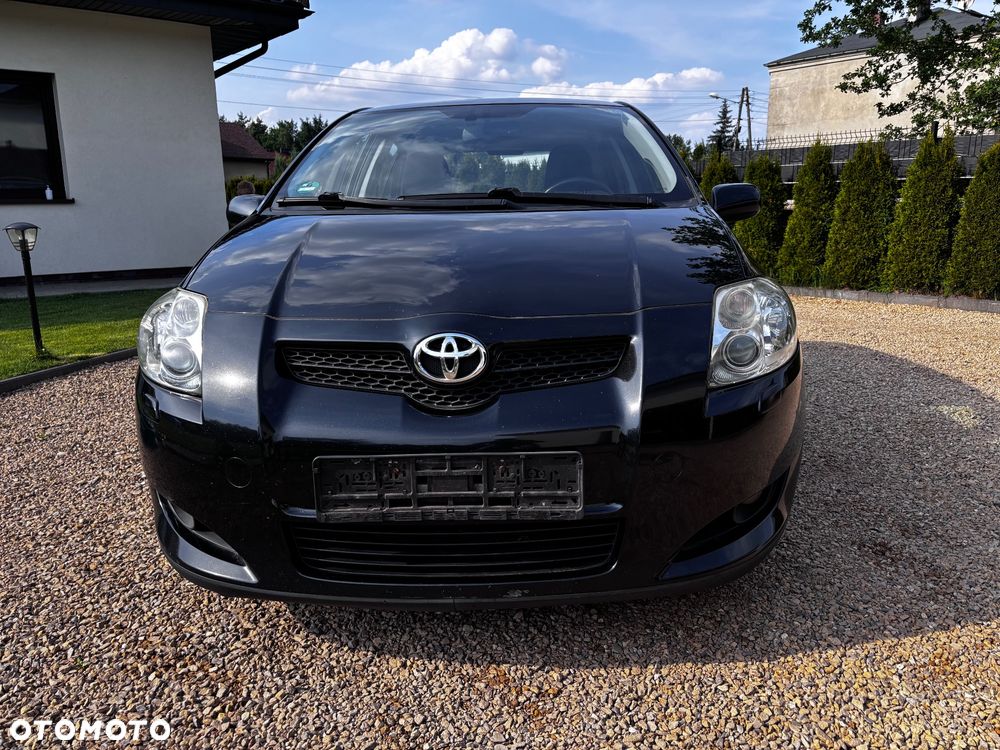 Toyota Auris 1.6 Executive - 2