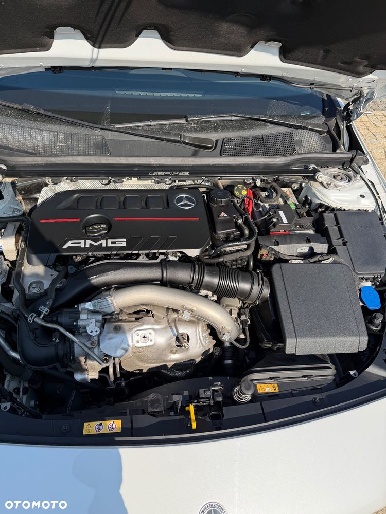 Mercedes-Benz CLA AMG 35 4-Matic 7G-DCT - 10