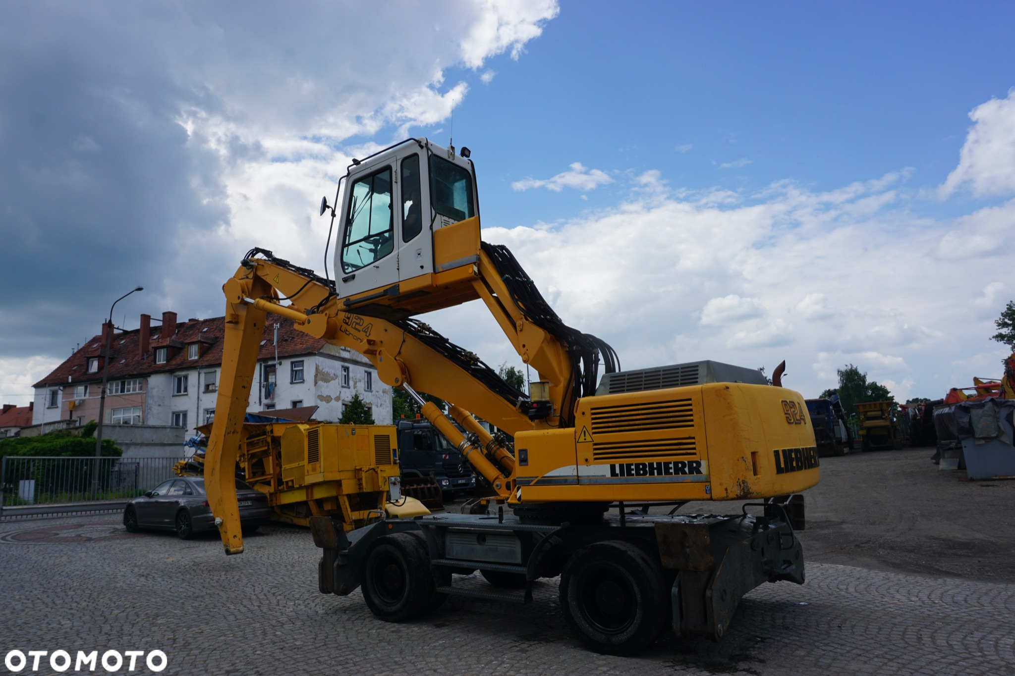 Liebherr A 924 - 8