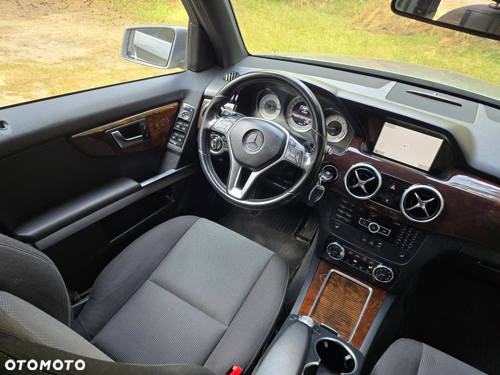 Mercedes-Benz GLK 220 CDI (BlueEFFICIENCY) 7G-TRONIC - 20