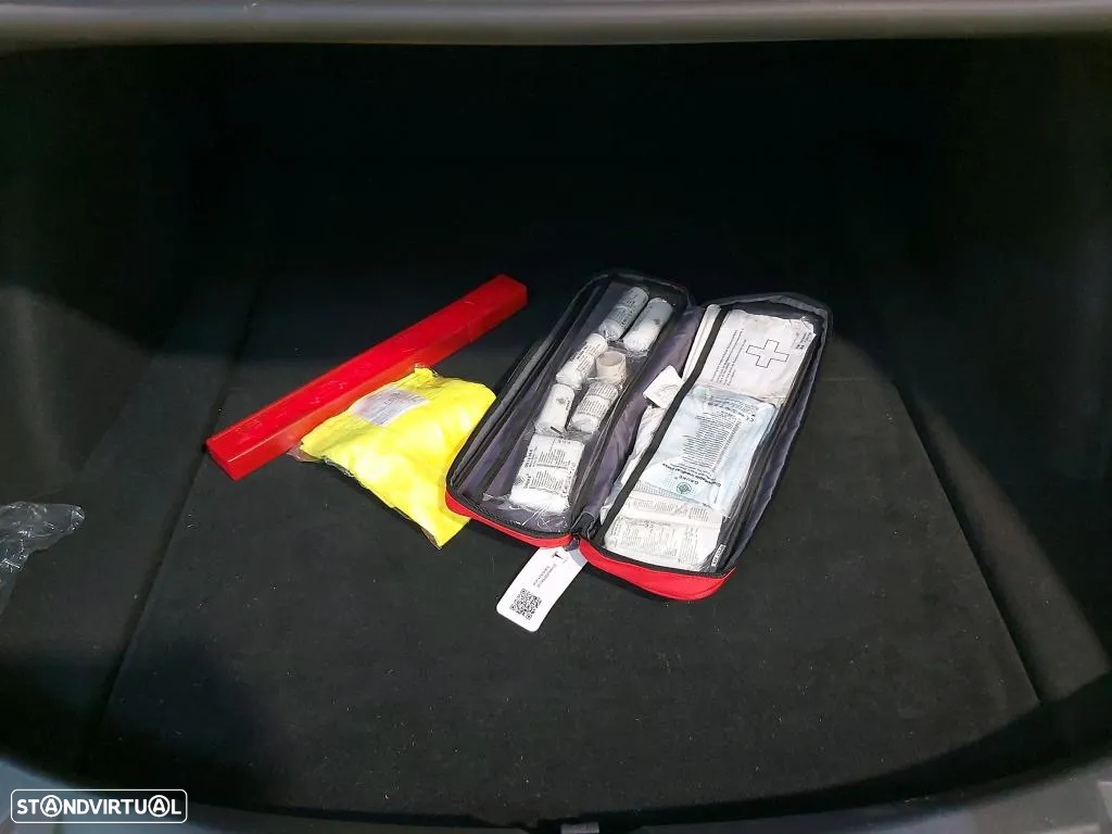Tesla Model 3 Long Range Tração Integral - 12