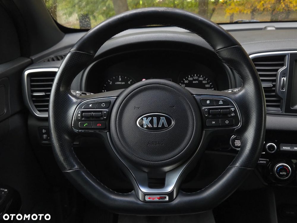 Kia Sportage 2,0 CRDI 2WD ISG Spirit - 24